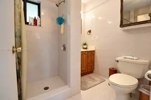 2230 SW 131st Pl, Miami, FL 33175 - Photo 27