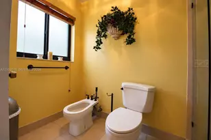 2230 SW 131st Pl, Miami, FL 33175 - Photo 21
