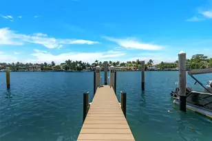 5660 Collins Ave, Miami Beach, FL 33140 - Photo 29