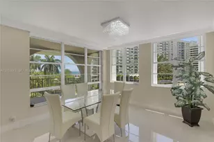 5660 Collins Ave, Miami Beach, FL 33140 - Photo 11