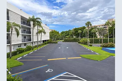 873 NE 195th St #107, Miami, FL 33179 - Photo 23