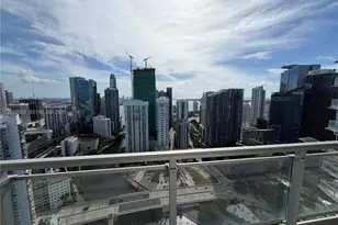 92 SW 3rd St, Miami, FL 33130 - Photo 5