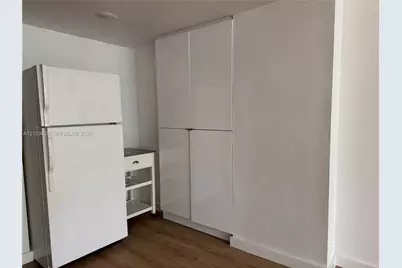999 Brickell Bay Dr #1109, Miami, FL 33131 - Photo 5