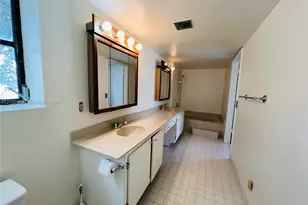 20860 San Simeon Way, Miami, FL 33179 - Photo 29