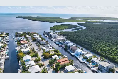 48 S Andros Rd, Key Largo, FL 33037 - Photo 9