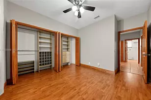 1319 Camellia Cir, Weston, FL 33326 - Photo 15