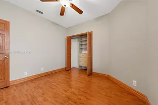 1319 Camellia Cir, Weston, FL 33326 - Photo 13