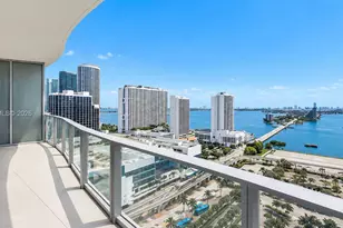 1400 Biscayne Blvd, Miami, FL 33132 - Photo 3