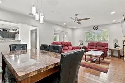 235 NE 118th St, Miami, FL 33161 - Photo 25