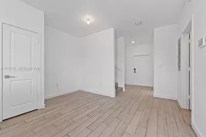 1010 SE 23rd Ave #1010, Homestead, FL 33035 - Photo 7