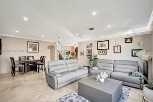 5233 SW 157th Ln, Miramar, FL 33027 - Photo 9
