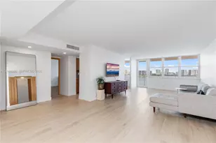 251 174th St, Sunny Isles Beach, FL 33160 - Photo 17