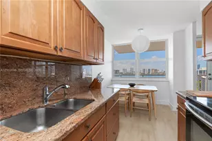 251 174th St, Sunny Isles Beach, FL 33160 - Photo 13