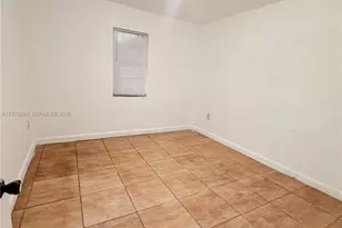 1224 NW 41st St, Miami, FL 33142 - Photo 5