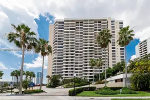 2500 Parkview Dr, Hallandale Beach, FL 33009 - Photo 15