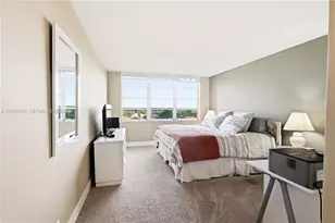 3507 Oaks Way, Pompano Beach, FL 33069 - Photo 23