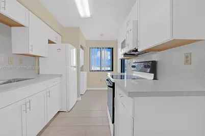 15545 N Miami Lakeway N #106, Miami Lakes, FL 33014 - Photo 15