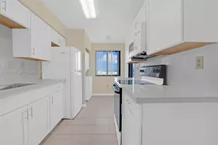 15545 N Miami Lakeway N, Miami Lakes, FL 33014 - Photo 15