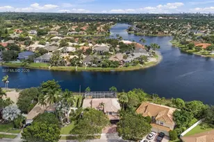2015 NW 140th Ave, Pembroke Pines, FL 33028 - Photo 5
