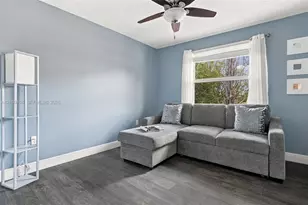2015 NW 140th Ave, Pembroke Pines, FL 33028 - Photo 51