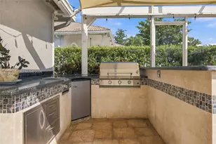 2015 NW 140th Ave, Pembroke Pines, FL 33028 - Photo 63