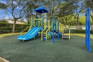 2015 NW 140th Ave, Pembroke Pines, FL 33028 - Photo 73