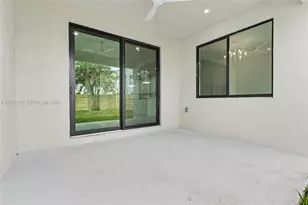727 NW 43rd Ct, Oakland Park, FL 33309 - Photo 11