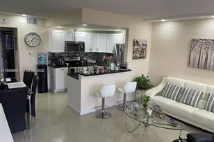 3200 NE 7th Ct, Pompano Beach, FL 33062 - Photo 9