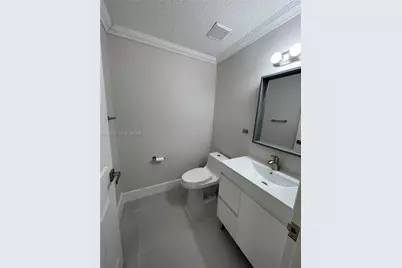 16304 SW 75th St, Miami, FL 33193 - Photo 9