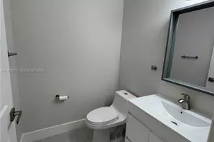 16304 SW 75th St, Miami, FL 33193 - Photo 9