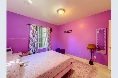 113 NW 28th Ter, Fort Lauderdale, FL 33311 - Photo 17