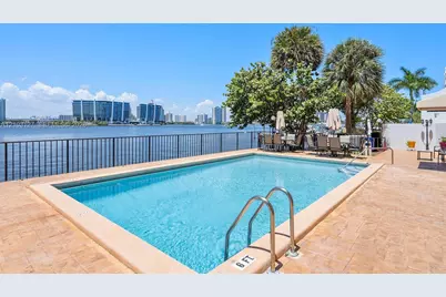 17878 N Bay Rd #405, Sunny Isles Beach, FL 33160 - Photo 17