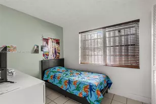 1920 NW 134th St, Miami, FL 33167 - Photo 15