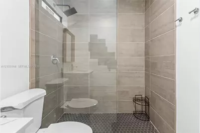 1195 NE 147th St #., North Miami, FL 33161 - Photo 21