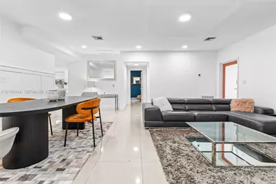 1195 NE 147th St #., North Miami, FL 33161 - Photo 5