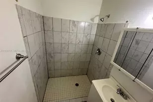 3033 NW 43rd Ave, Lauderdale Lakes, FL 33313 - Photo 21