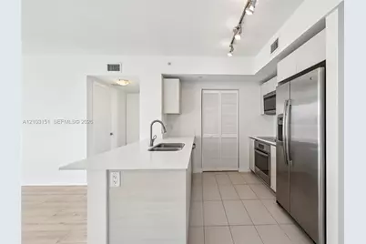 4250 Biscayne Blvd #1516, Miami, FL 33137 - Photo 9