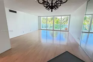 100 Bayview Dr, Sunny Isles Beach, FL 33160 - Photo 21