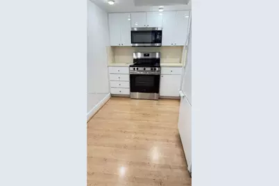 100 Bayview Dr #217, Sunny Isles Beach, FL 33160 - Photo 23