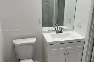 2010 NW 60th Ave, Lauderhill, FL 33313 - Photo 9