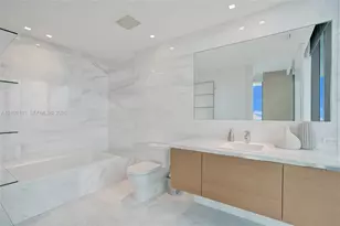 19575 Collins Ave, Sunny Isles Beach, FL 33160 - Photo 27