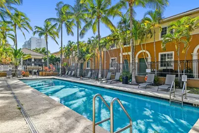 2945 NE 185th St #1407, Aventura, FL 33180 - Photo 27