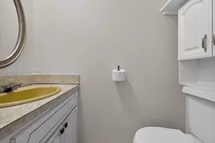 1007 N 19th Ave, Hollywood, FL 33020 - Photo 15