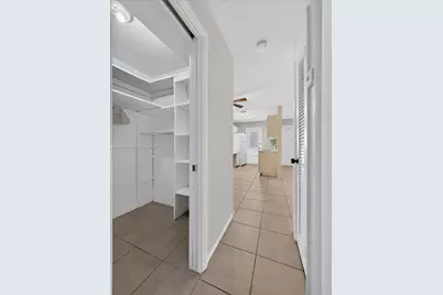 1007 N 19th Ave #18, Hollywood, FL 33020 - Photo 11