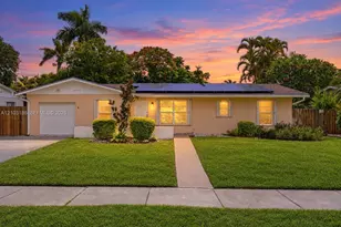 18103 SW 93rd Ave, Palmetto Bay, FL 33157 - Photo 3