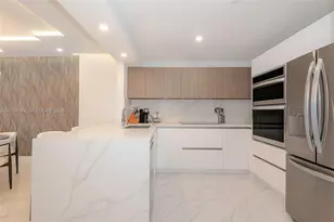 2301 Collins Ave, Miami Beach, FL 33139 - Photo 15