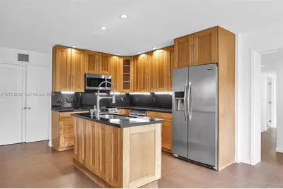 181 NW 41st St #1, Miami, FL 33127 - Photo 7