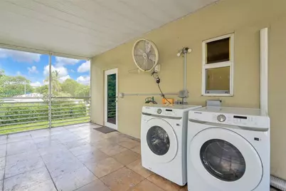 181 NW 41st St #2, Miami, FL 33127 - Photo 23