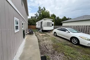 3212 27th St SW, Lehigh Acres, FL 33976 - Photo 23