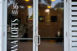 36 NW 6th Ave, Miami, FL 33128 - Photo 3